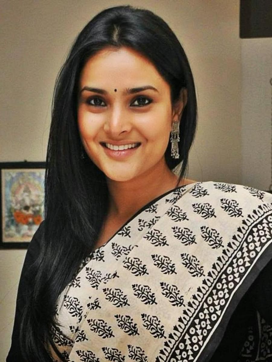 Ramya (Divya Spandana)