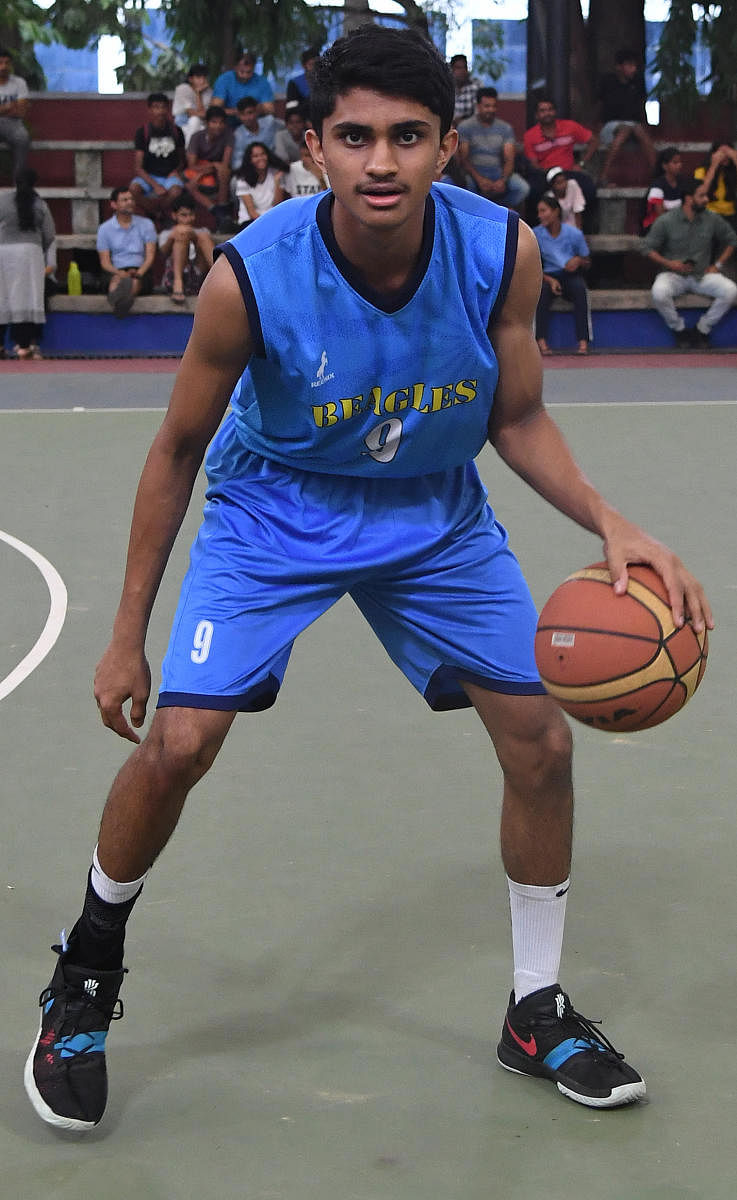 Bengaluru’s Achintya Krishna has excelled in basketball and academics. DH Photo/ Srikanta Sharma R