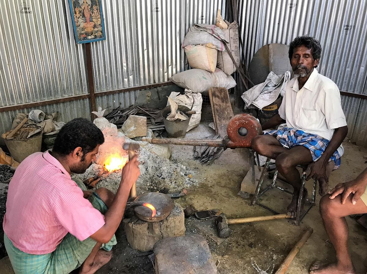 undermined tales: Magnet with ore excavated at borewell site; The iron beam and ring at temple, Halaguru; Cassia auriculata, Mimosa tuggula and gold plant; Vishwakarma blacksmith at Halaguru. Photos by Authors