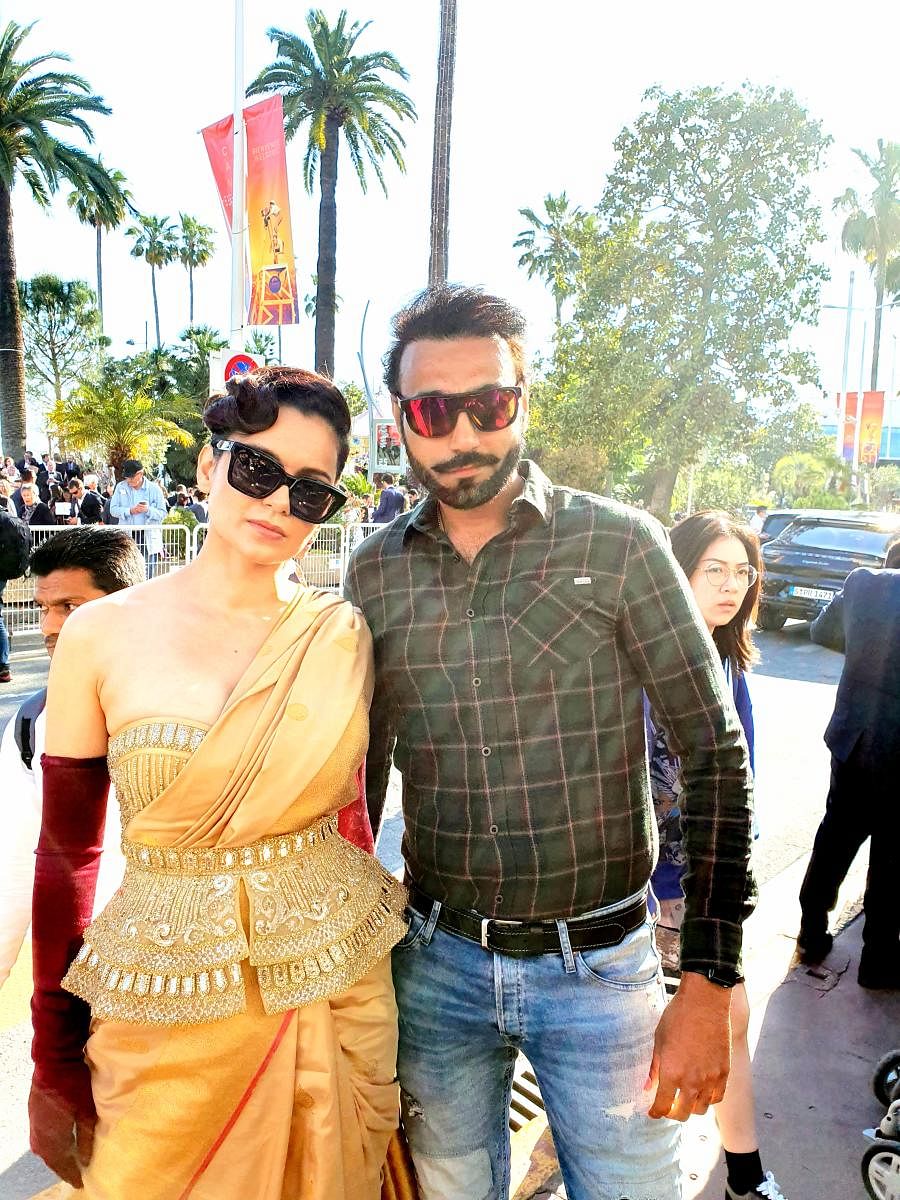 Aashish Dubey with Bollywood actress Kangana Ranaut.