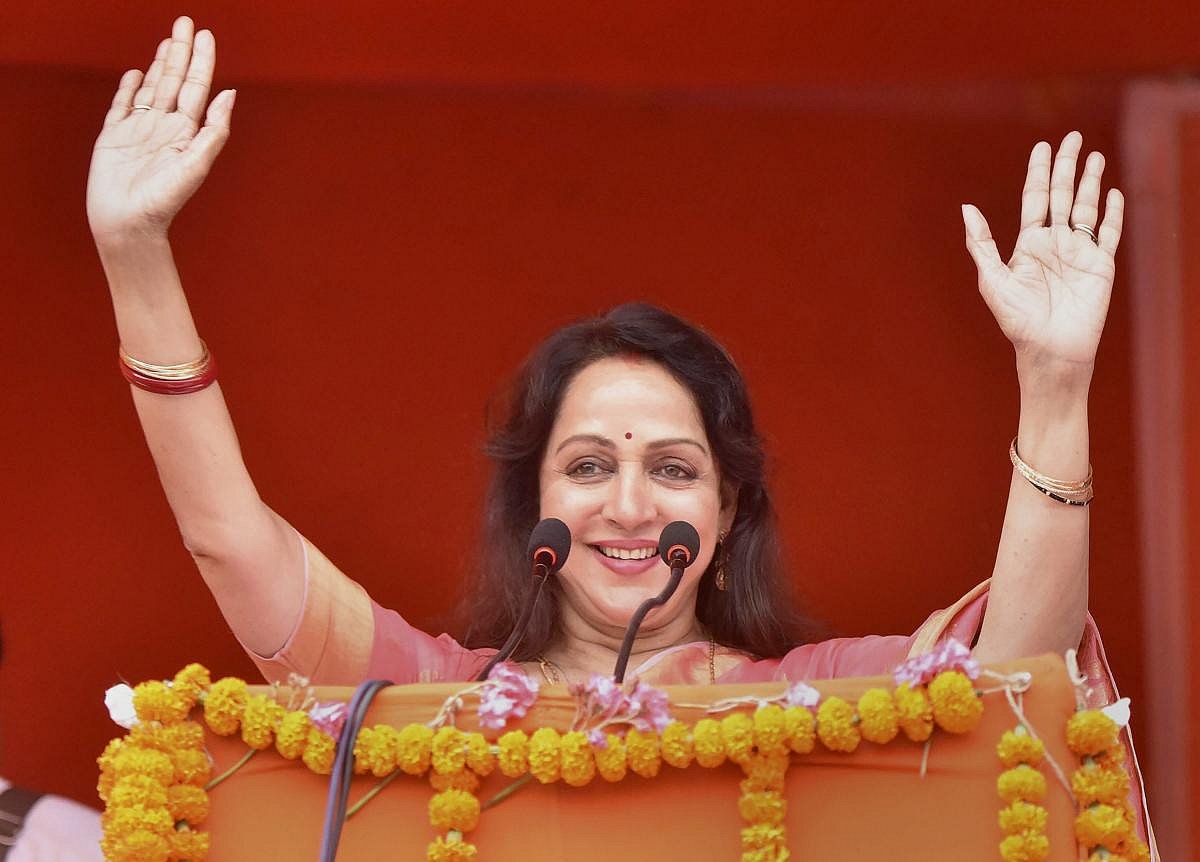 Hema Malini and Ravi Kishan emerge victorious