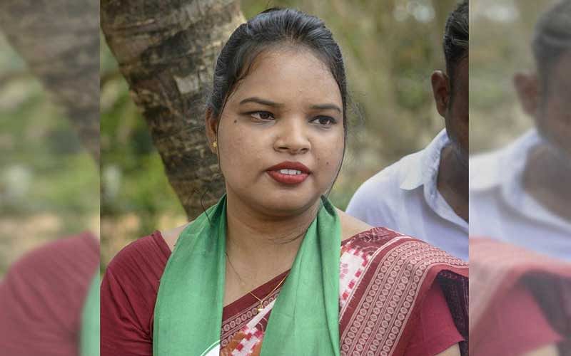 India's youngest MP Chandrani Murmu of BJD during a meeting with the party president Naveen Patnaik at his residence in Bhubaneswar, Sunday, May 26, 2019. (PTI Photo) 