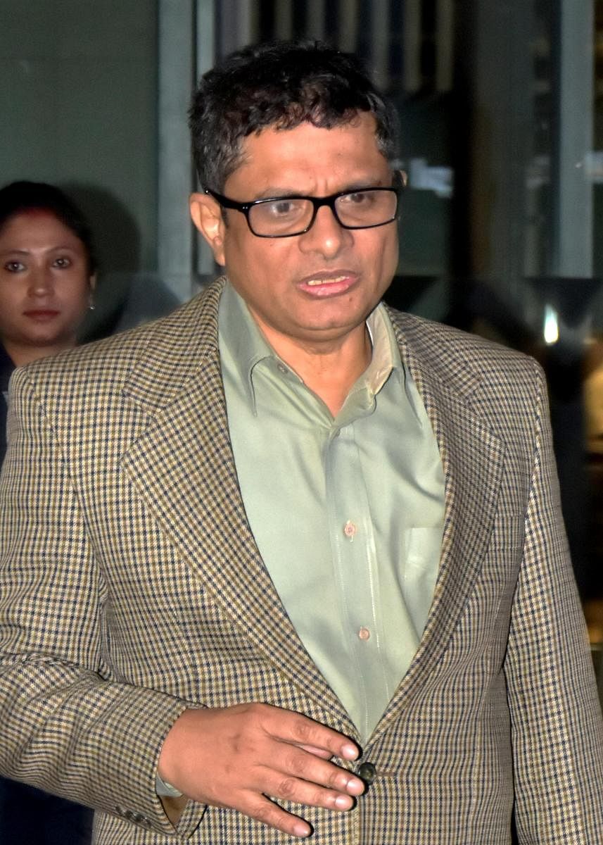 Kolkata Police Commissioner Rajeev Kumar arrives after being questioned by CBI (Photo PTI)