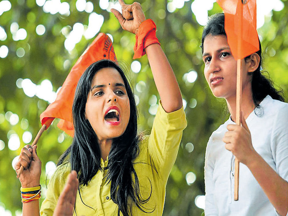 The ABVP leadership has set a target of enrolling 1 lakh new members in Bengal in 20 days from June 2. Currently, ABVP has about 40,000 members in the state. PTI file photo