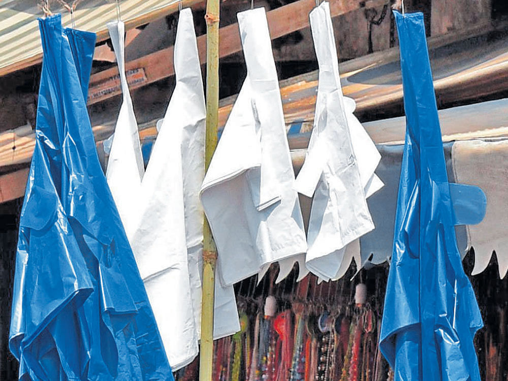 Plastic bags are being sold in shops despite a ban. DH file photo