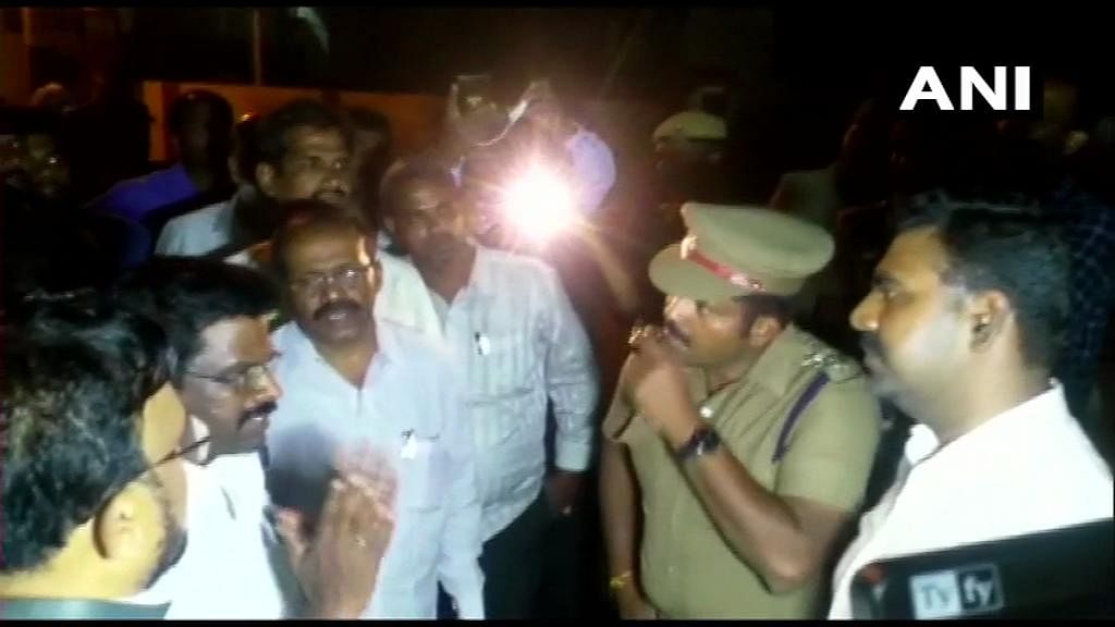 Income Tax officials' raid at the residence of Durai Murugan. ANI/Twitter photo
