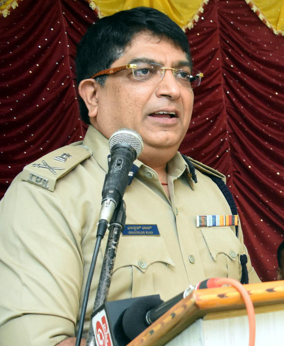 KSRP ADGP Bhaskar Rao urges youth to join Police in huge numbers at a workshop held in Udupi on Thursday.