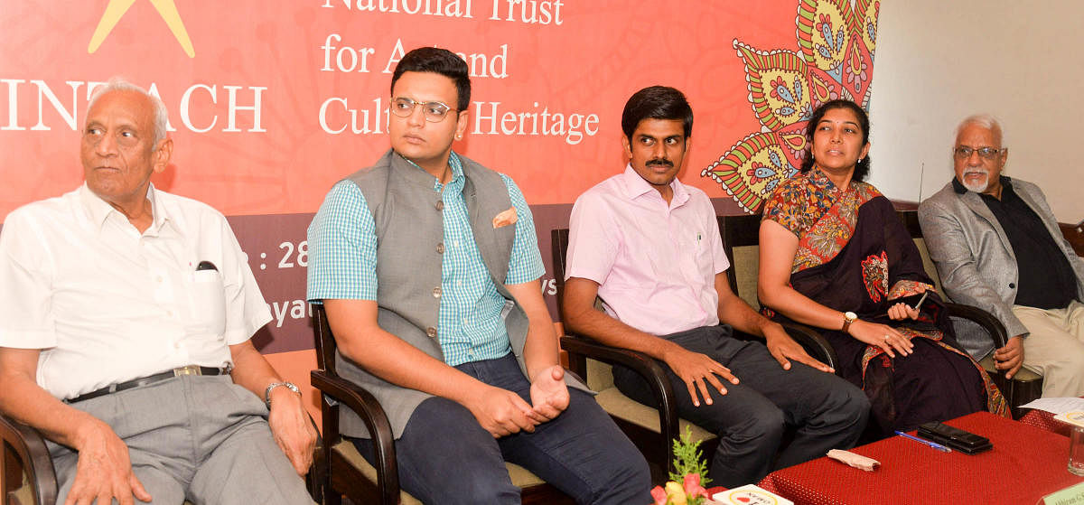 Indian National Trust for Art and Cultural Heritage (INTACH) chairman Major General (Retd) L K Gupta, Yaduveer Krishnadatta Chamaraja Wadiyar, Deputy Commissioner Abhiram G Sankar, Mysuru City Corporation Commissioner C T Shilpa Nag and convenor of INTACH