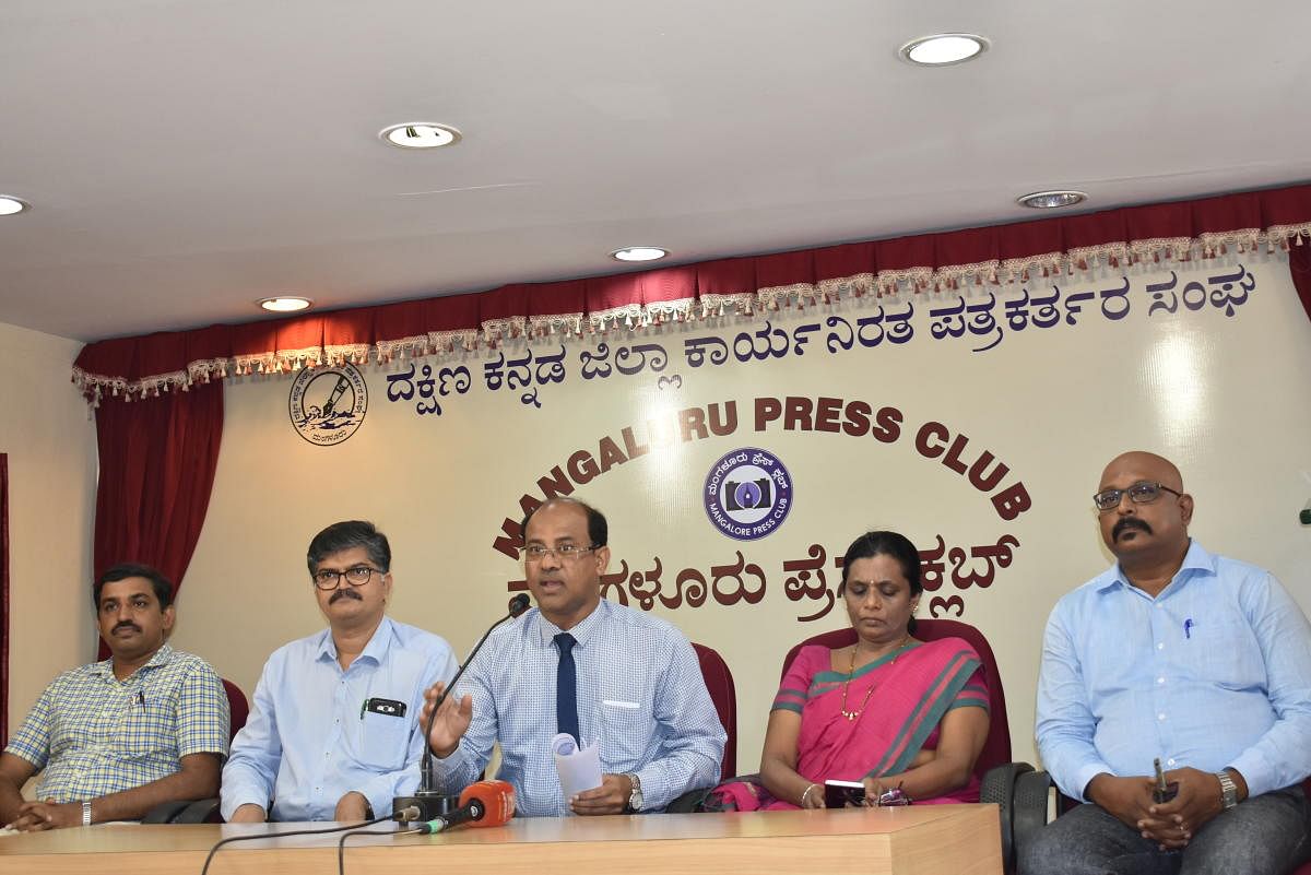 Indian Medical Association-Mangaluru branch President Dr B Sachidanand Rai condemned Zilla Panchayat President Meenakshi Shanthigodu for abusing an on-duty doctor and demanded a public apology, at a press conference in Mangaluru on Tuesday.