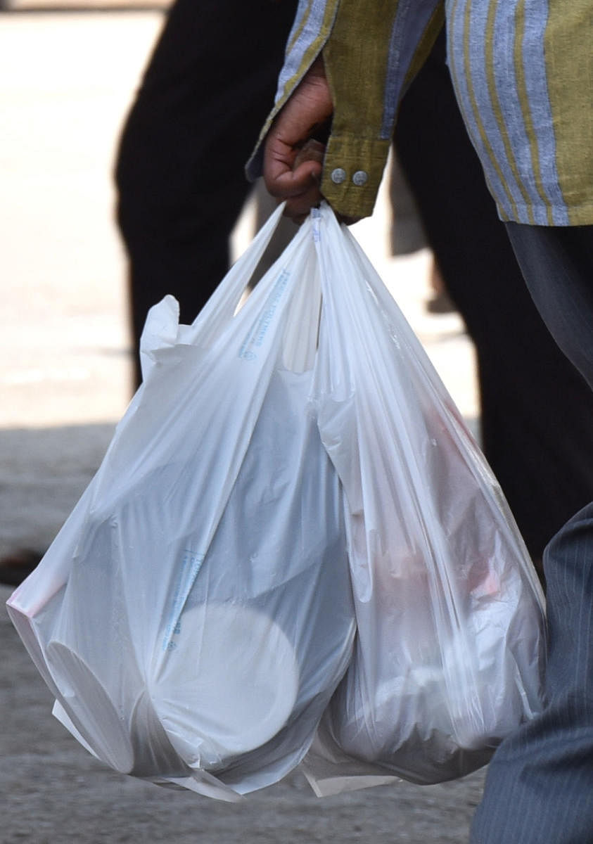 The BBMP has not been able to enforce the plastic ban. DH FILE PHOTO