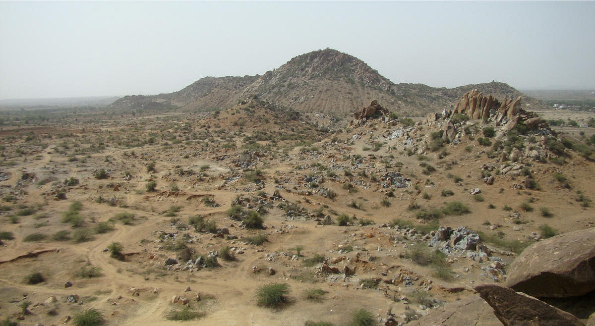 Archaeologists digging in Maski, Raichur district, have unearthed evidence of “social inequalities” during the burial of the dead around 5,000-3,000 years ago