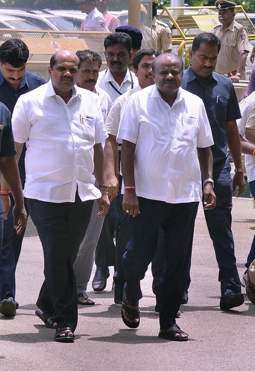 Karnataka Chief Minister H D Kumaraswamy arrives at Vidhana Soudha, in Bengaluru, Thursday, July 11, 2019. (PTI Photo)