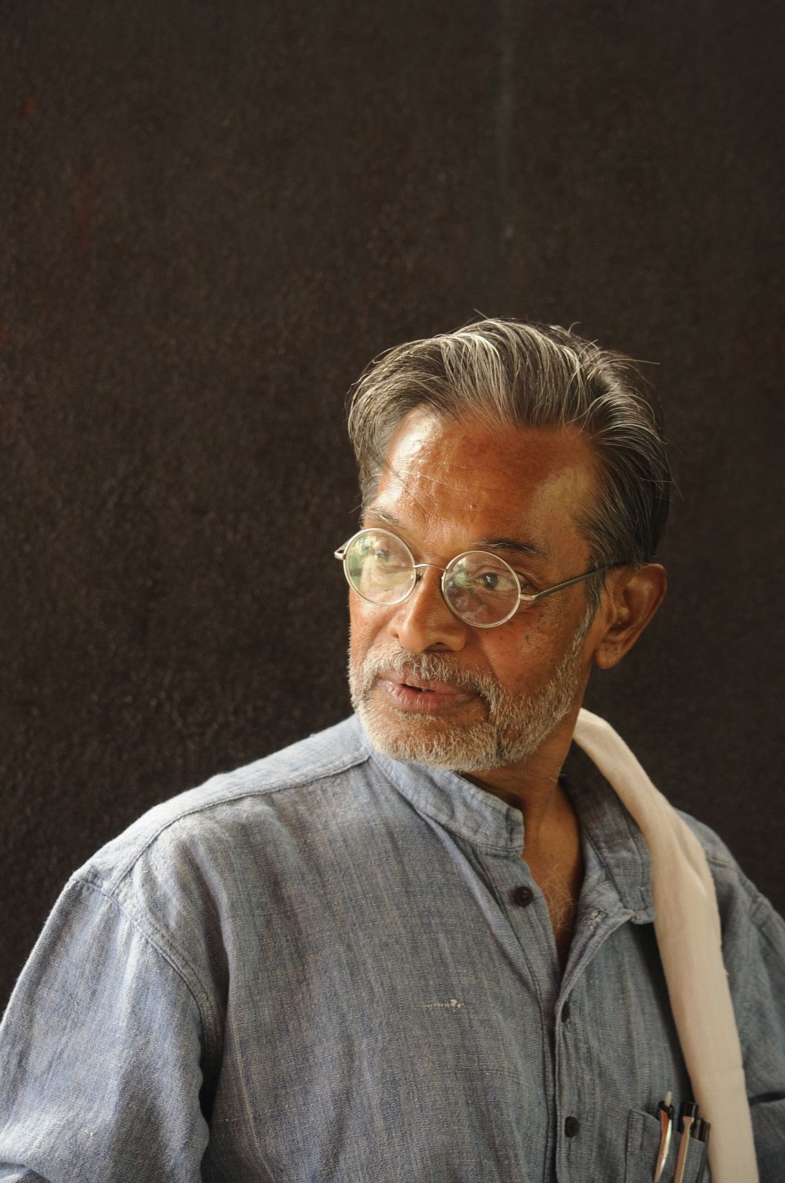 S Raghunandana has written and directed several big Kannada plays, including Gunde Gowdana Charitre.