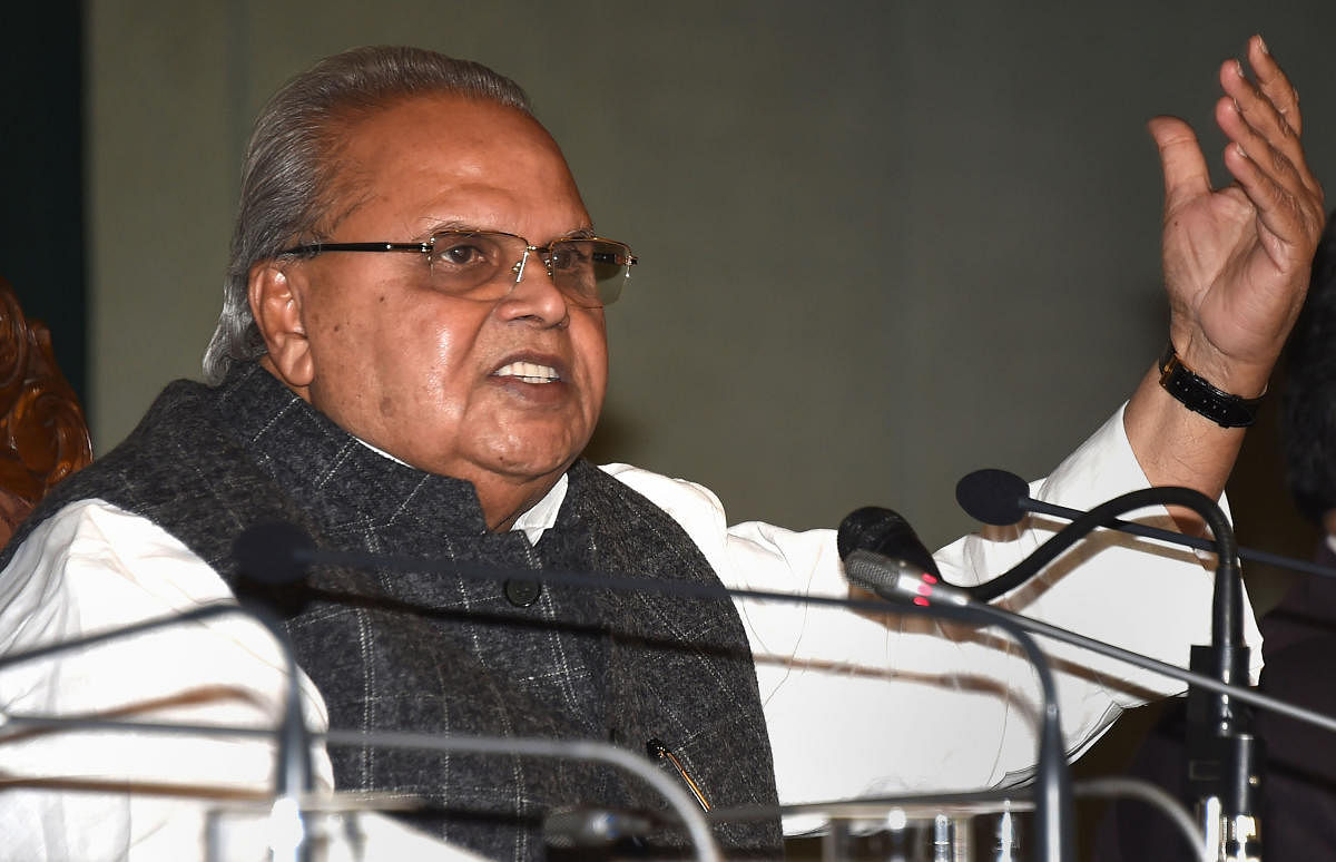 Satya Pal Malik said to militants, "Yours is a futile struggle. You are losing your lives for nothing."