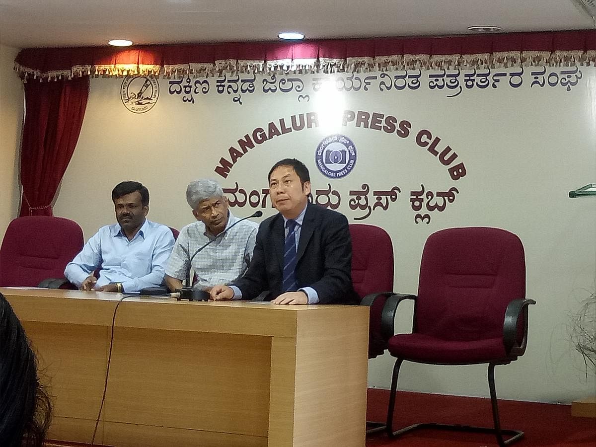 Prof Shu Qing Yang, associate professor of University of Wollongong, Australia, speaks to mediapersons in Mangaluru on Saturday.