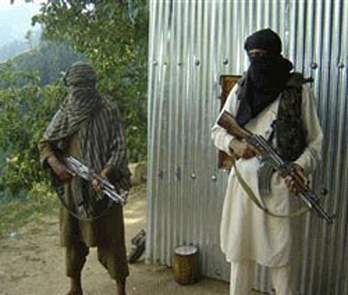 12 militants killed in Pakistan suicide attack