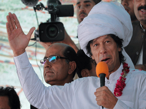 Former Pakistan chief justice, Iftikhar Muhammad Chaudhry, a Pakistani Rs.20 billion, $1.9 million, defamation suit against cricketer-turned- politician Imran Khan.Reuters File Photo