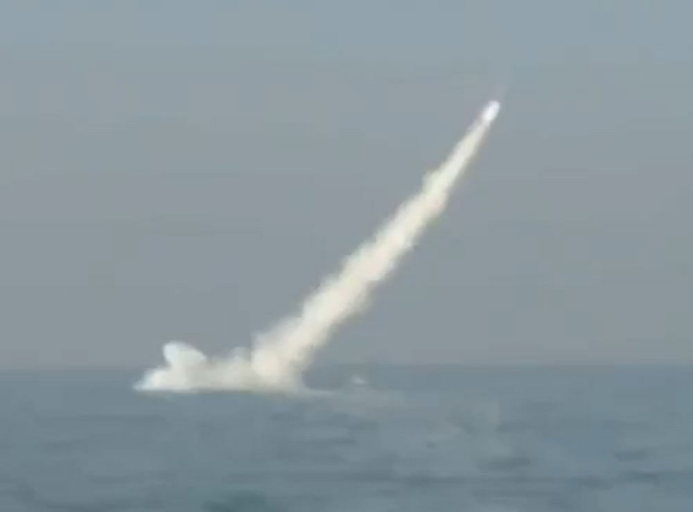 Babur-3 is a sea-based variant of Ground Launched Cruise Missile (GLCM) Babur-2, which was successfully tested earlier in December, last year. scree grab