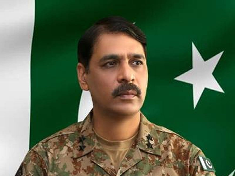 Military spokesman Major General Asif Ghafoor. Image courtesy Twitter.