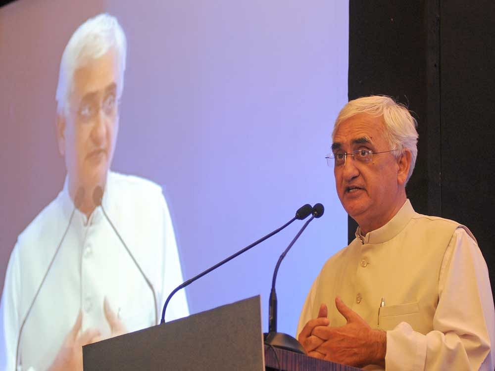 'India is less about territory and more about an idea. And, that idea essentially includes Jammu and Kashmir. And Jammu and Kashmir minus from India means we will have to redefine India in some form. But the idea of India becomes incomplete if Kashmir is removed from it,' Khurshid said. DH file photo