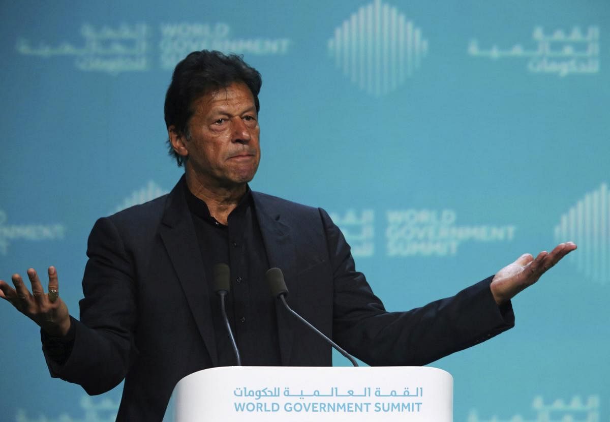 A day earlier, Prime Minister Imran Khan met IMF chief Christine Lagarde in Dubai to discuss a bailout, and the country's foreign currency reserves have dwindled to around $8 billion, just enough to cover about two months of imports. (Reuters File Photo)