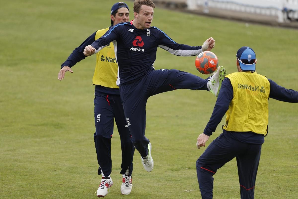 England will start favourites against an inexperienced Pakistan in the first Test at Lord's from Thursday. AFP
