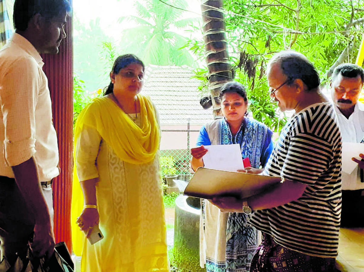 Puttur CMC commissioner Roopa Shetty raided unauthorised PG accommodations in Puttur.