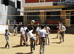More than 30 schools in Bangalore have specialised sports training programmes as part of their curriculum. DH photo