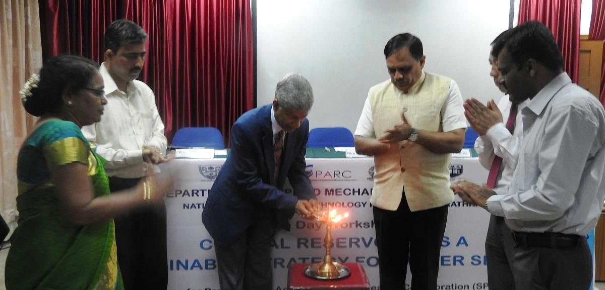 Prof Sivakumar Muttu Cumaru, associate professor of the University of Wollongong Australia, inaugurates the workshop on ‘Coastal Reservoirs as Sustainable Strategy for Water Security’ at NITK in Surathkal.
