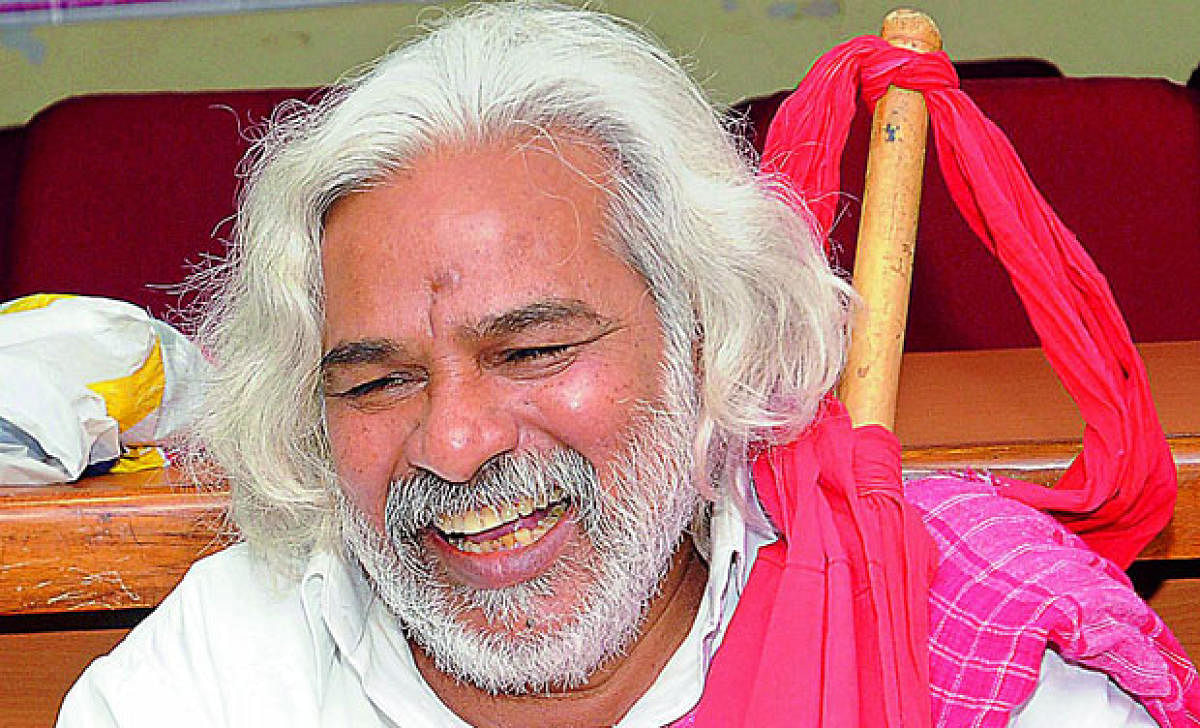 Revolutionary Telugu balladeer Gaddar