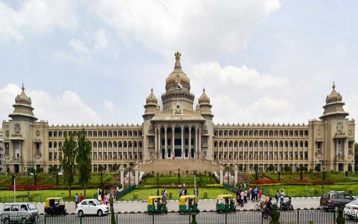 All eyes will be set on the Vidhana Soudha Thursday for the final verdict. DH File Photo 