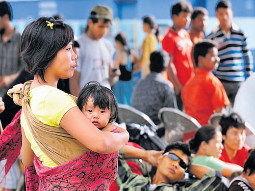 The government plans to mitigate the hardships that mothers undergowhile travelling with infants.