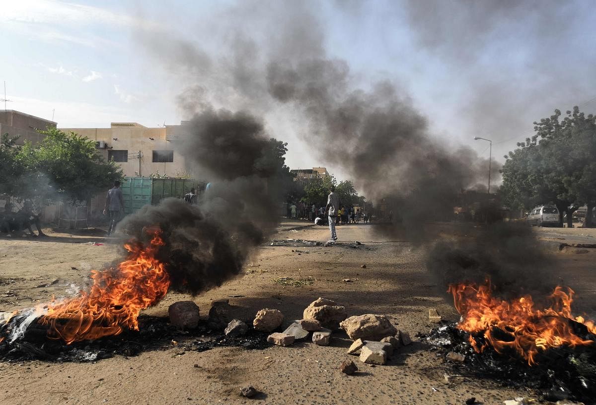At least four school children and one adult were shot dead when security forces broke up a student protest in the Sudanese city of El-Obeid on Monday, campaigners said. (AFPPhoto)