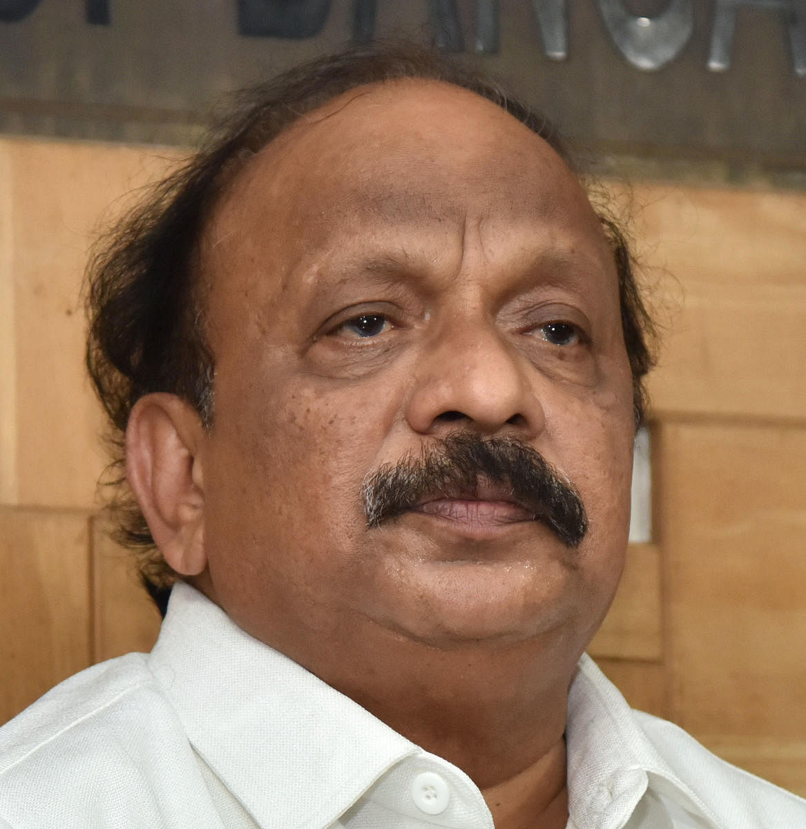 Former Minister Roshan Baig addressing at the press conference at Press Club of Bangalore on Wednesday, 12 June, 2019. Photo by Janardhan B K