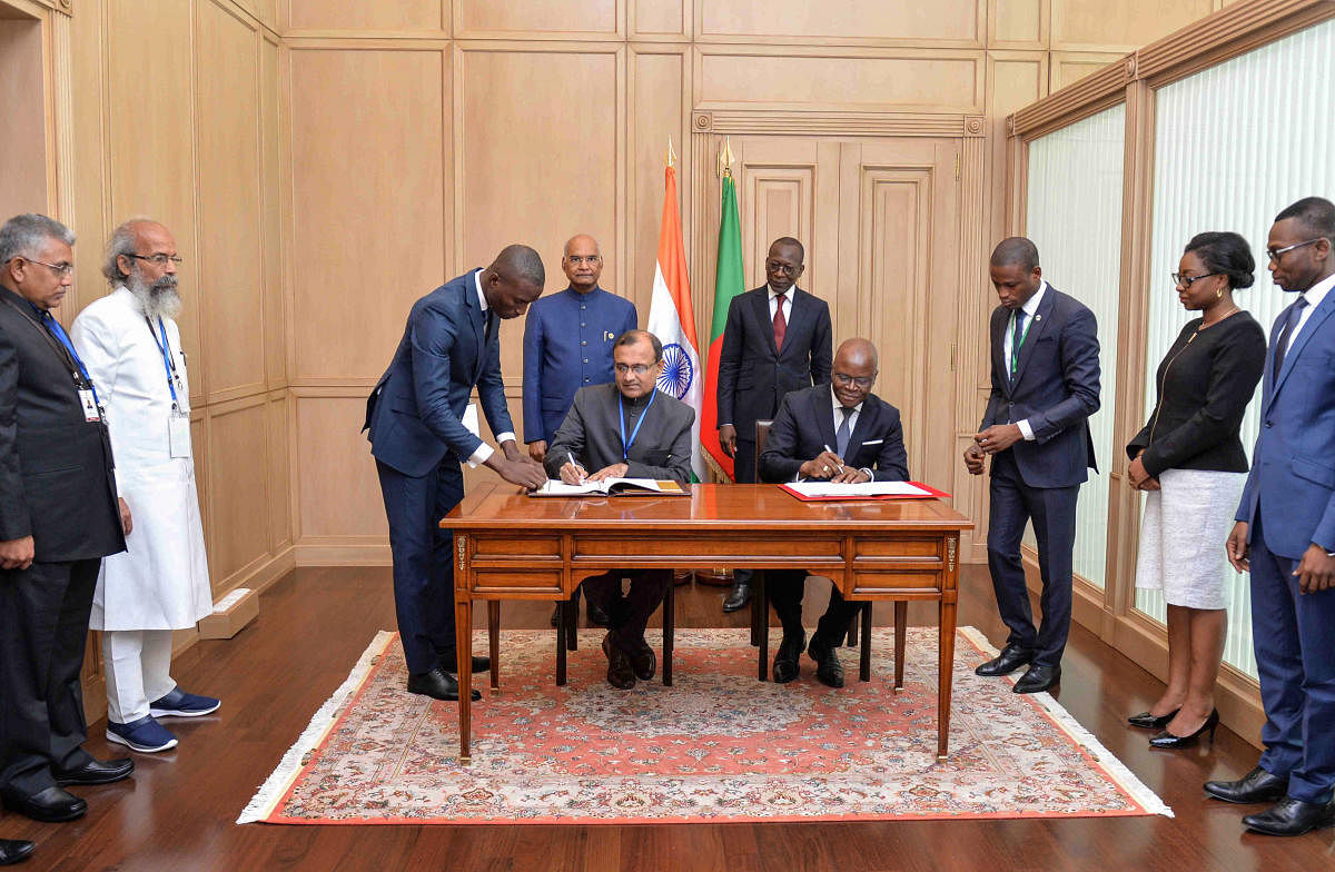 President Ram Nath Kovind and his Beninese counterpart Patrice Talon during the agreement signing between the two countries at the Presidential Palace of the Marina, in Cotonou. (PTI Photo)