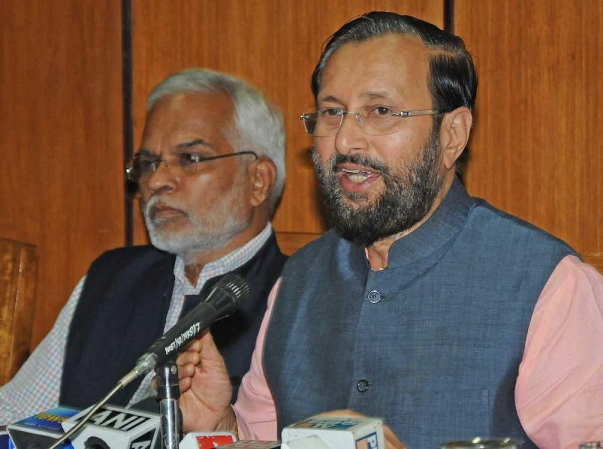Union Minister Prakash Javadekar (R) said the Cabinet on Wednesday approved increasing the strength of Supreme Court judges from 30 to 33. (DH photo)