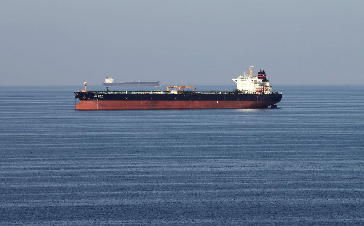 Oil tankers pass through the Strait of Hormuz on December 21, 2018. (REUTERS File Photo)