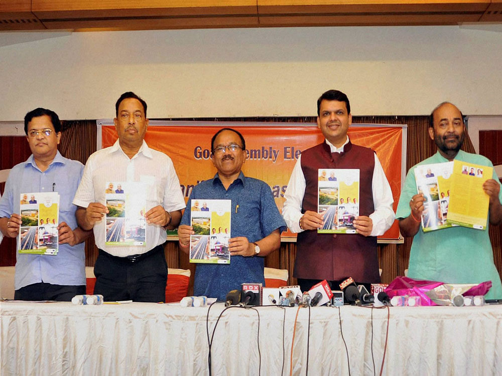 Goa Chief Minister Lakshmikant Parsekar with Maharashtra Chief Minister Devendra Fadanavis and other BJP leaders releasing the party's manifest for Goa Assembly polls in Panaji on Sunday. PTI Photo