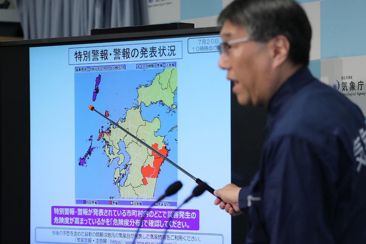 An earthquake with a preliminary magnitude of 6.2 hit off the coast of northeastern Japan on Sunday but no tsunami warning was issued, the Japan Meteorological Agency said.