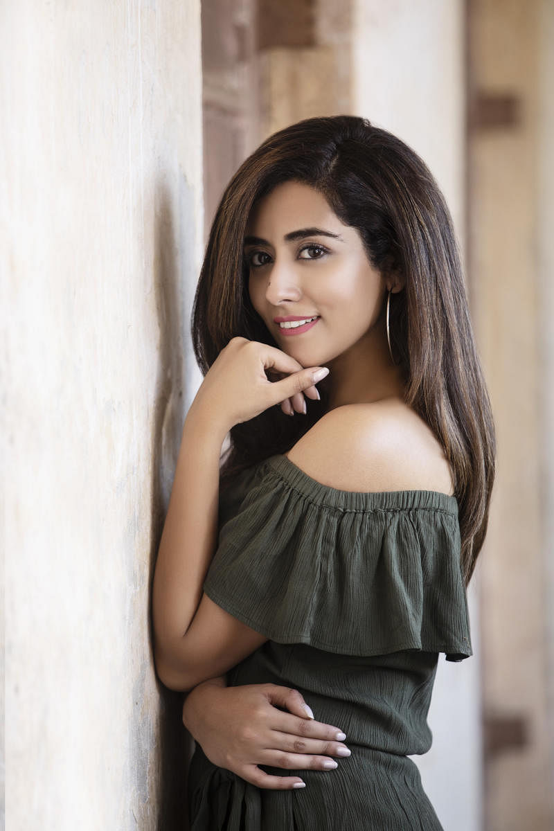 Jonita Gandhi