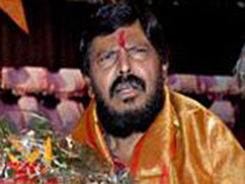 'Uddhav has expressed his disappointment with the BJP for breaking the alliance and said Shiv Sena always wanted to keep the alliance intact. He has requested me to support Shiv Sena for the polls,' Athawale told reporters here on the sidelines of his meeting with Sena chief Uddhav Thackeray. PTI file photo