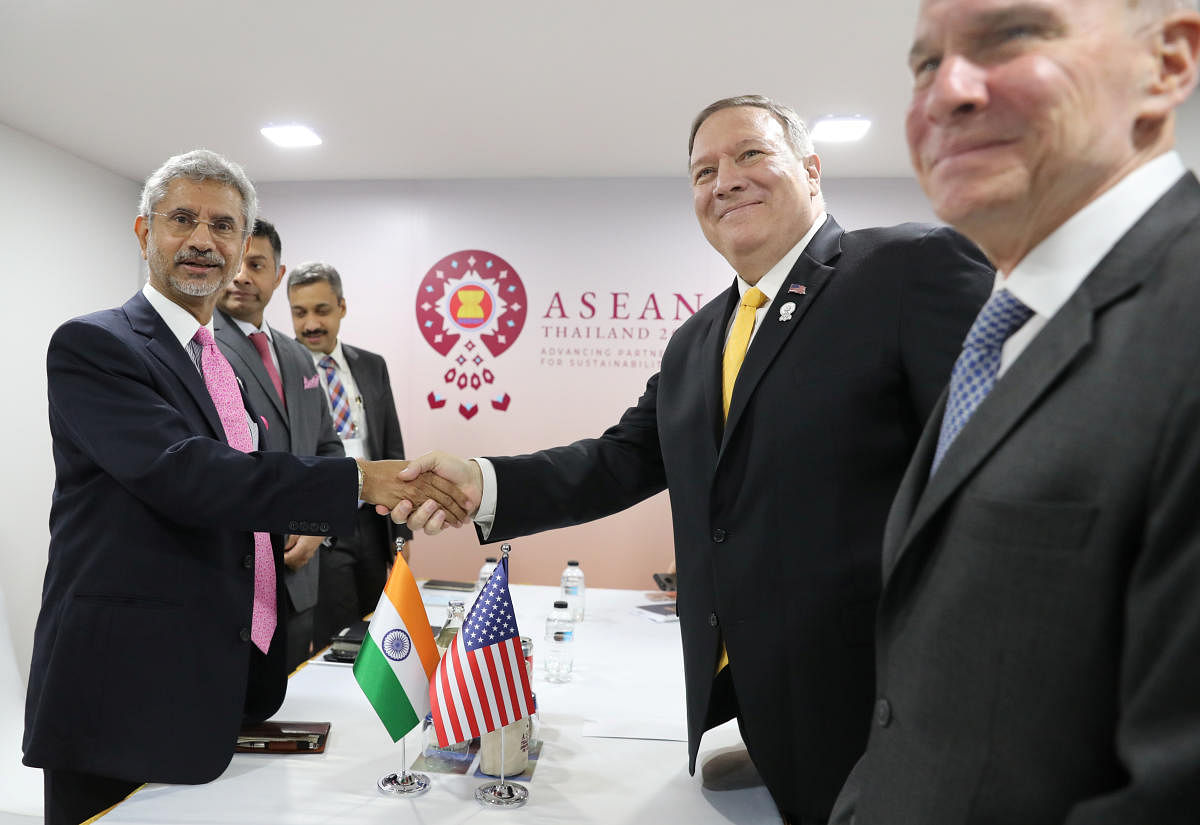US Secretary of State Mike Pompeo meets with India's Foreign Minister Subrahmanyam Jaishankar on the sidelines of the ASEAN Foreign Ministers' Meeting in Bangkok, Thailand, August 2, 2019. (REUTERS/Jonathan Ernst/Pool)