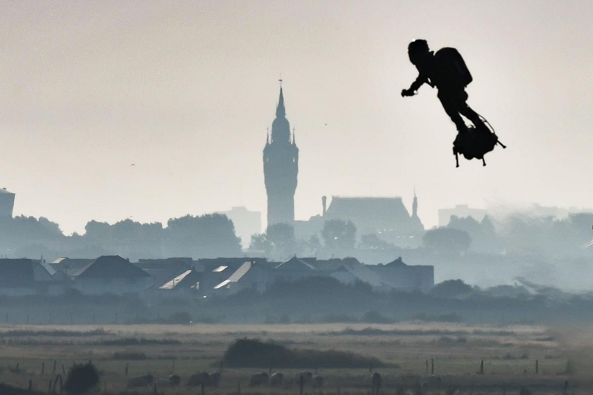 Franky Zapata on his jet-powered "flyboard" (AFP Photo)