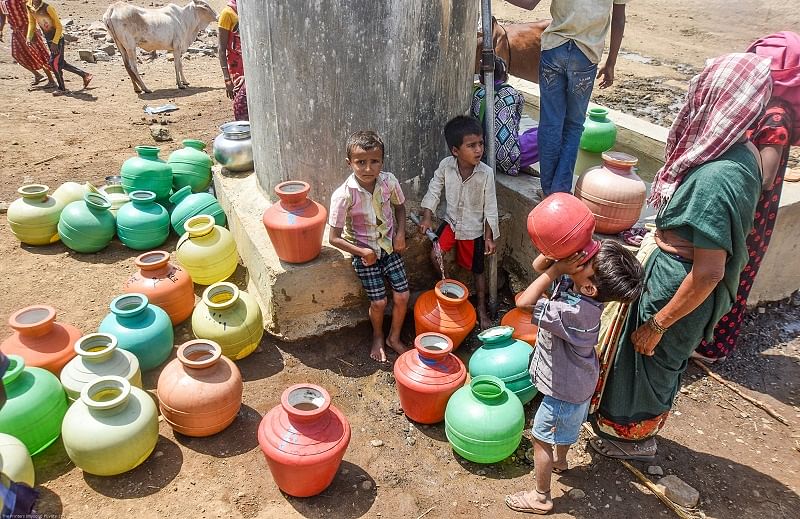 People have to walk outside Kuni Tanda to fetch a potful of water in kalagi taluk in kalaburagi district. (File Photo)