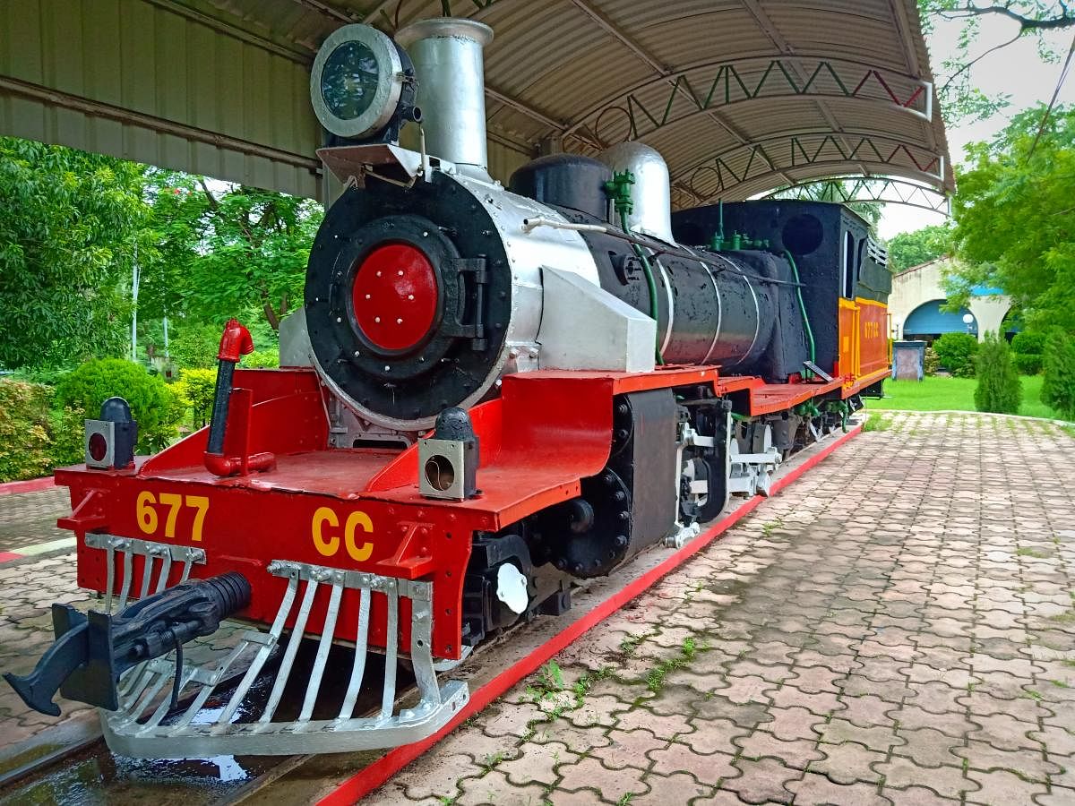 A yesteryear narrow guage steam engine on display at the Narrow Guage Rail Museum in Nagpur. Photo by author