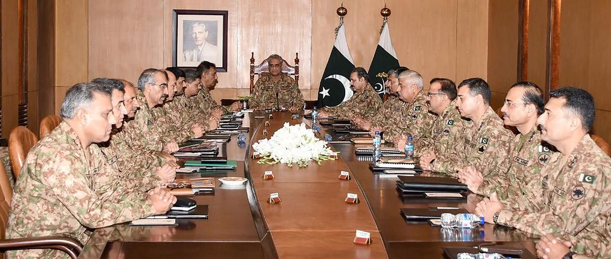 "Pakistan Army firmly stands by the Kashmiris in their just struggle to the very end," said General Qamar Javed Bajwa after meeting with top commanders in Rawalpindi. (AFP)