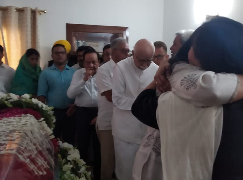 Paying rich tributes to Sushma Swaraj, BJP veteran L K Advani on Wednesday described her as one of his closest colleagues who rose to become one of the BJP's most popular and prominent faces and "a role model for women leaders". (Image: ANI/Twitter)