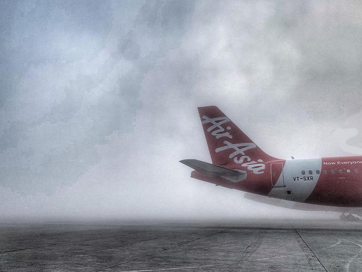 A Sunday night AirAsia flight from the city to Kochi had a ticket price of Rs 10,485, way beyond the regular fare of about Rs 2,400. (DH file photo)
