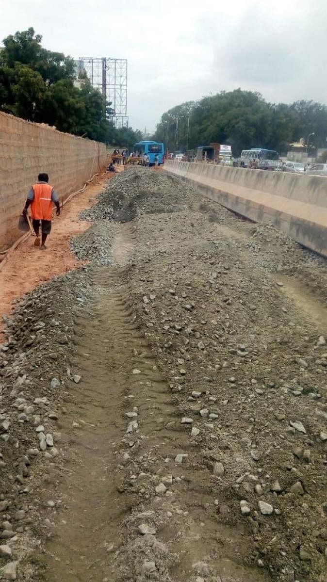 The Kundalahalli underpass construction might chance on a delay adding on the traffic woes of commuters, due to the detours in land acquisition process to build a service road.