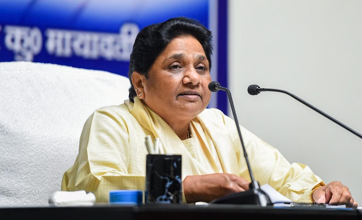 Lucknow: Bahujan Samaj Party (BSP) president Mayawati addresses a press conference after Election Commission banned her from campaigning for two days, in Lucknow, Monday, April 15, 2019. (PTI Photo/Nand Kumar) (PTI4_15_2019_000189B)